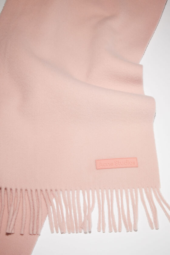 (image for) Unique Charm Wool scarf pink label